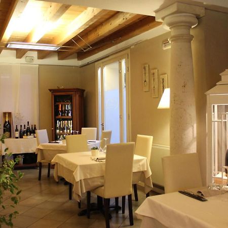 Hotel Soresina Екстериор снимка