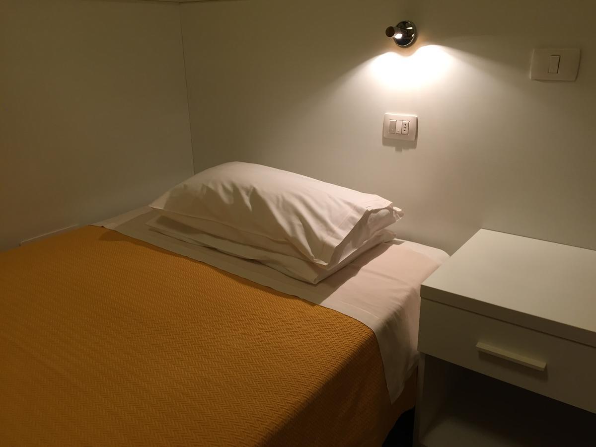 Hotel Soresina Екстериор снимка